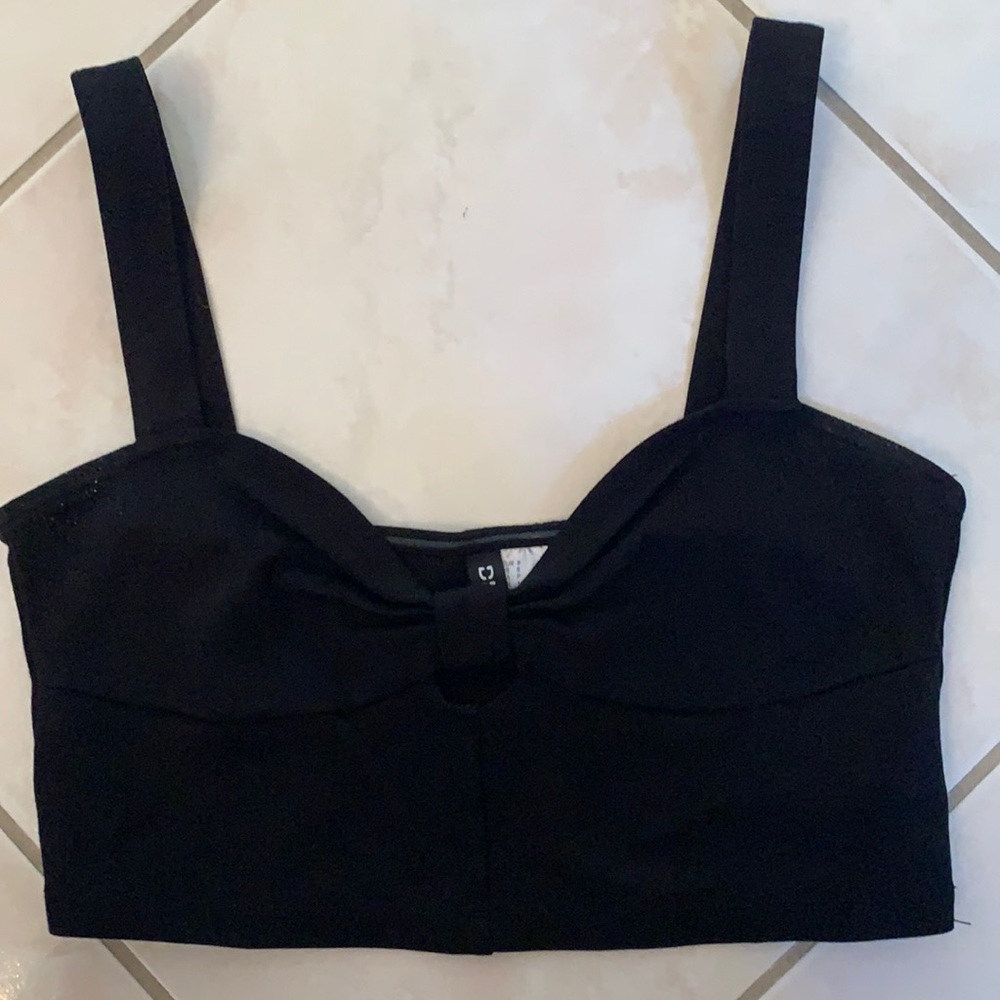 Black crop top